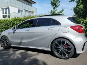 Mercedes-Benz A 250 Sport 4Matic AMG-Line 7G-DCT Pano LED