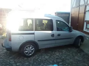 Opel Combo Corsa Combo 1.3 CDTI 1.3 CDTI Business Bild 3