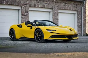 Ferrari SF90 Spider | TAX | 1 OWNER | LIFT | CARBON