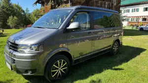 Volkswagen T5 California