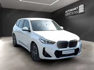 BMW iX1 30 xDrive M Sport LED*Navi+*Alcantara*18*DAB