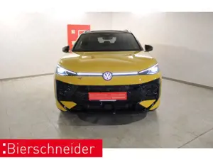 Volkswagen T-Roc 1.5 eTSI DSG 2x R-Line Black Style 20 AHK MATRIX H Bild 3