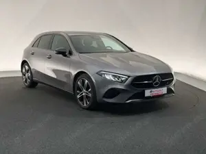 Mercedes-Benz A 200 *PROGRESSIVE*NIGHT-LED-CARBON-R.KAM-LHZ-SHZ