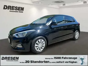 Hyundai i20 YES! SHZ+NSW+Klima+NSW+RFK+PP hinten