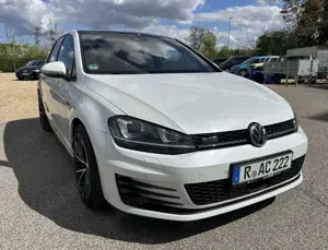 Volkswagen Golf GTD BlueMotion Technology DSG