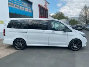Mercedes-Benz V 300 d AMG-Paket EDITION lang Navi Kamera SHZ Bild 4