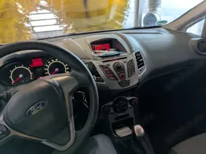 Ford Fiesta 1.25 Trend Bild 4