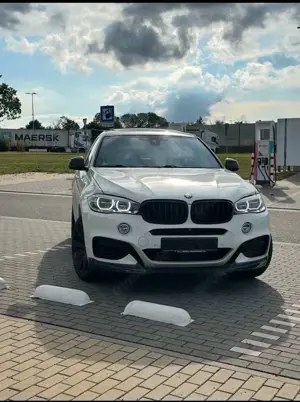 BMW X6 xDrive 50 i