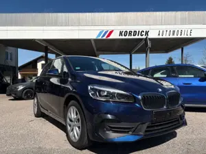 BMW 225 225xe ACTIVE TOURER "ADV"/NAVI+/LED/HUD/PANO/CAM