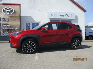 Toyota Yaris Cross 1.5 Hybrid FWD Team Deutschland Bild 2