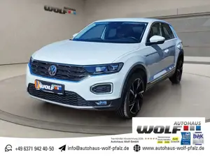 Volkswagen T-Roc 1.5 TSI Style AHK~Blind Spot~Light Assist~VZE~Navi