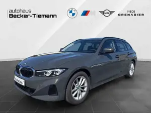 BMW 318 d Touring *WIDESCREEN*AHK*KAMERA*AMBIENTE*DAB*CARP