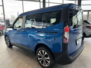 Ford Tourneo Courier Bild 3