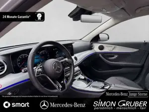 Mercedes-Benz E 220 T d Avantgarde Ambi Widesc Navi LED Kamera Bild 3