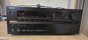 Onkyo HT-R 660 HDMI 7.2 4K AV Receiver  ( = TX-NR636 ) mit Dolby Atmos 5.1.2 und 7 Lautsprechern. 