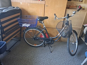 sehr fut erhaltenes fajrrad abzugeben 