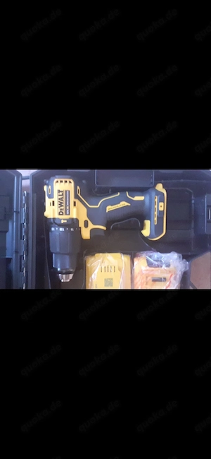 DEWALT Akkubohrschrauber DCD709D2T inkl. 2x Akku und Ladegerät m. Koffer NEU Bild 2