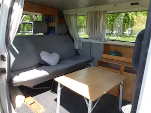 VW T4 2,5 TDI Transporter, AHK, 5-Sitzer, Eigenausbau, Fahrradträger, Dachträger, TÜV 04 28 EZ: 2001 Bild 9