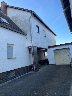 Großzüggiges Wohnen am Waldrand