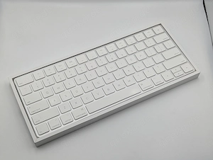Apple Magic Keyboard (Bluetooth, Akku, Lightning)   mit OVP Bild 3