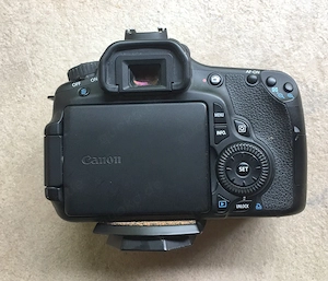 Verkaufe Canon EOS 60D Spiegelreflex mit Zubehör