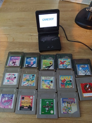 Gameboy Advanced mit Spielen