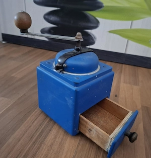 Mühle   Kaffeemühle für Sammler