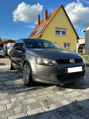 VW Polo 1.2- Vieles Neu!