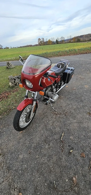 Gut erhaltenes Motorrad Bild 6