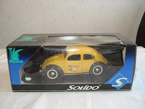 VW Brezelfenster Käfer Michelin Solido 1:18 OVP