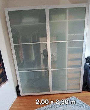 Kleiderschrank 2,00 x 2,30 Meter mit Schiebetüren
