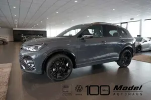 Volkswagen Tiguan 1.5 eTSI R-Line | Pano | HuD | AHK | 20"