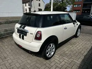 MINI One Bild 4