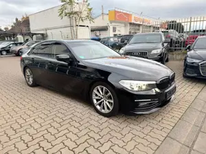 BMW 530 d Sport Line*360°KAMERA*AHK*SHZG*LED*NAVI