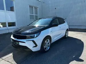 Opel Grandland 1.6 Turbo AWD GSe *360°*ACC*Navi*Sitzh* Bild 2
