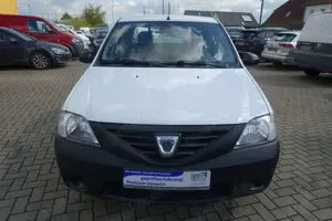 Dacia Logan Bild 2