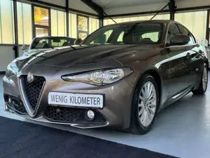 Alfa Romeo Giulia Super 1.HAND 29.000KM! KAMERA NAVI TEMPO.