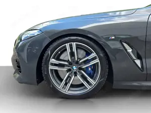 BMW M850 i xDrive Coupé Laser Driv/ParkAs+ SitzBelü Bild 3