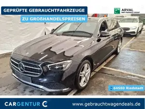Mercedes-Benz E 300 T de Avantgarde Burmester Wide 360° ACC