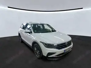 Volkswagen Tiguan Basis*LED*AHK*