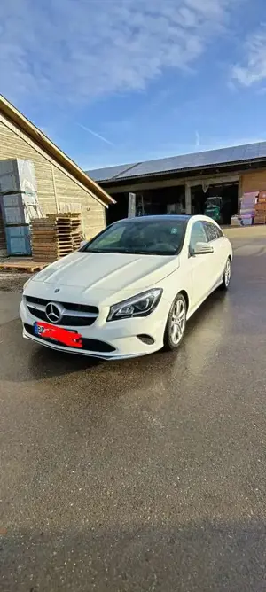 Mercedes-Benz CLA 220 Shooting Brake 4Matic