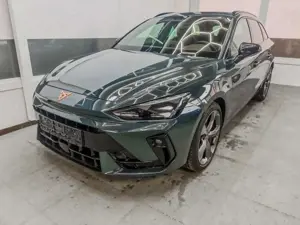 CUPRA Leon Sportstourer 1.5 eTSI DSG ACC KEYLESS SHZ RFK 1...