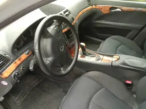 Mercedes-Benz E 200 E 200 Kompressor Automatik Elegance
