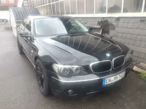 BMW 740 7er 740i