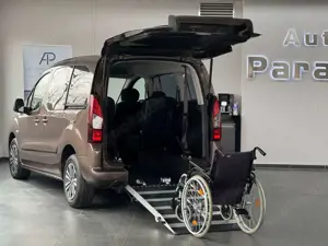Peugeot Partner Active Behindertengerecht-Rampe