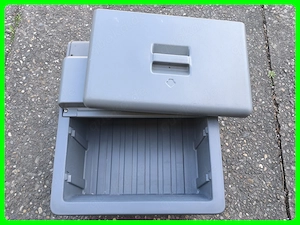 Kühlbox Galaxy WGR Sharan Alhambra 7M 12V Sitz-Befestigung Electrolux 20 Liter