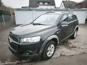 Chevrolet Captiva 2.2 D LS 2WD Klima/Anhängerkupplung/Gepflegter