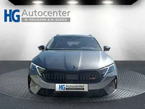 Skoda Octavia Combi 2.0TSI RS 19"AHK PanoStandh.Canton Bild 5