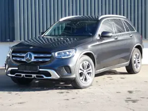 Mercedes-Benz GLC 200 d 4MATIC 1-Hand LED Navi AHK Kamera