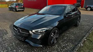 Mercedes-Benz C 300 d Lim Avantgarde LED AHK Panoramadach Night